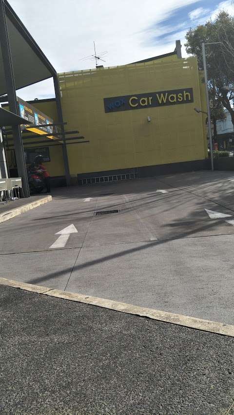 Photo: Wax Car Wash